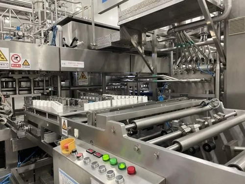 光明牛奶的智能化生產(chǎn)之旅 揭秘閔行智能工廠與機(jī)器人研發(fā)