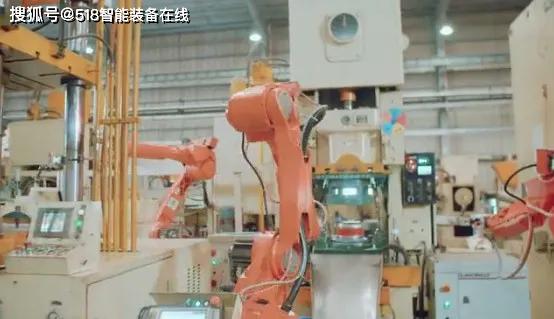 炊具智能工廠內(nèi)鍋智能拉伸線與機(jī)器人的研發(fā)應(yīng)用